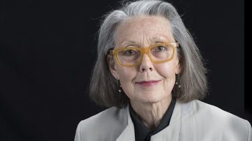 A escritora e professora da Universidade de Toronto Anne Carson foi vencedora do Nobel de literatura em 2026 - Reprodução www.uoft.com/Don Usher