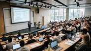 87% dos alunos da Uniasselvi voltam a estudar para aumentar a renda - Adobe Stock