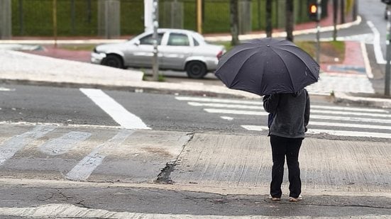 Na região Sudeste, as temperaturas mais baixas acontecem na capital paulista, que pode chegar a 12 °C - Marco Ambrosio - Ato Press - Estadão Conteúdo