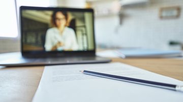 É importante dar o máximo de contexto possível para IA, como responsabilidades reais e resultados alcançados - Envato