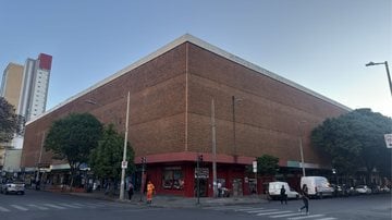 Com prédio datado de 1960 no hipercentro de BH, Mercado Novo recebeu, durante a Copa, 550 mil pessoas - André Huber/Agência Merlot