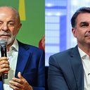 Lula (PT) e Flávio Bolsonaro (PL) serão entrevistados antes do debate - Roberto Sungi (Ato Press) e Peter Leone (O Fotográfico)/Estadão Conteúdo