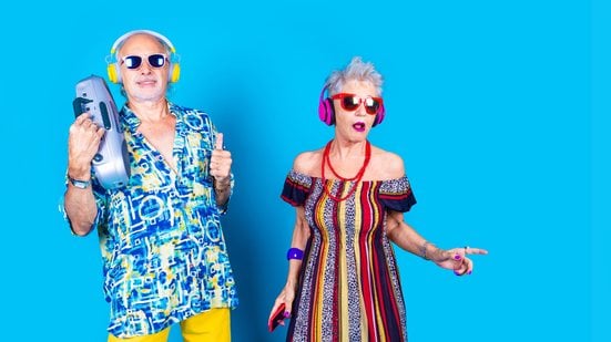Em uma sociedade cada vez mais diversa e longeva, não precisamos substituir o idoso frágil pelo super 60+ - Envato