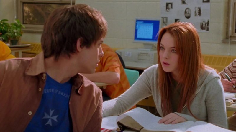 Lindsay Lohan, em cena icônica de "Meninas Malvadas" - Reprodução