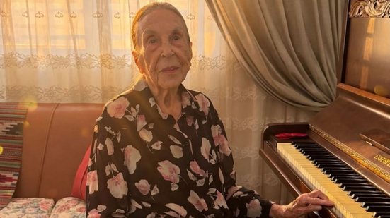 Maria Aparecida Figueiredo Alfaro, pianista de 97 anos, de Presidente Prudente (SP) - Arquivo pessoal