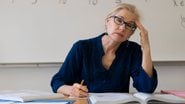 38% dos 2.235 professores respondentes tinham entre 50 e 59 anos - Adobe Stock