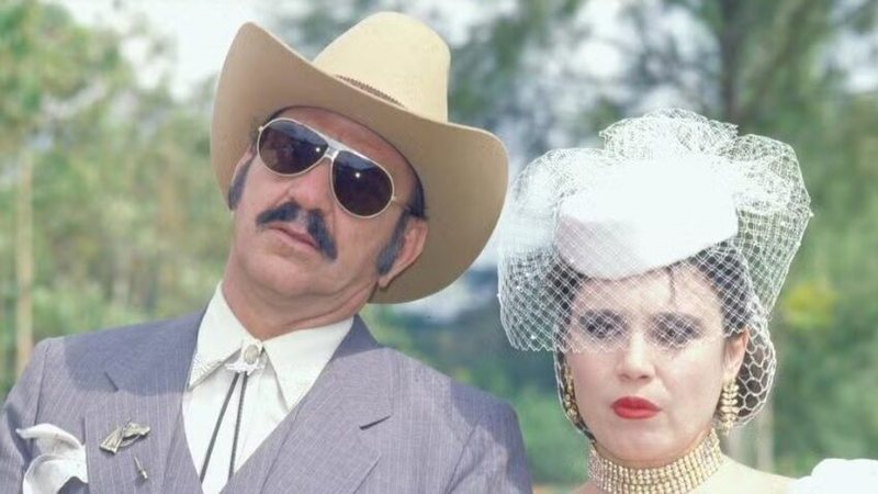 Lima Duarte, como Sinhozinho Malta, e Regina Duarte como Viúva Porcina em 'Roque Santeiro' - Acervo TV Globo/Divulgação