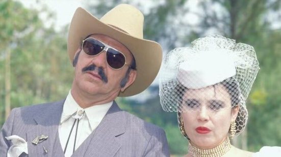 Lima Duarte, como Sinhozinho Malta, e Regina Duarte como Viúva Porcina em 'Roque Santeiro' - Acervo TV Globo/Divulgação