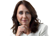 Cristina Palmaka