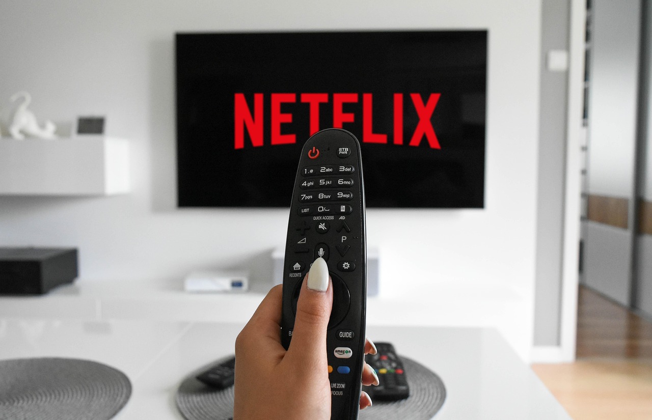 TV com logo Netflix
