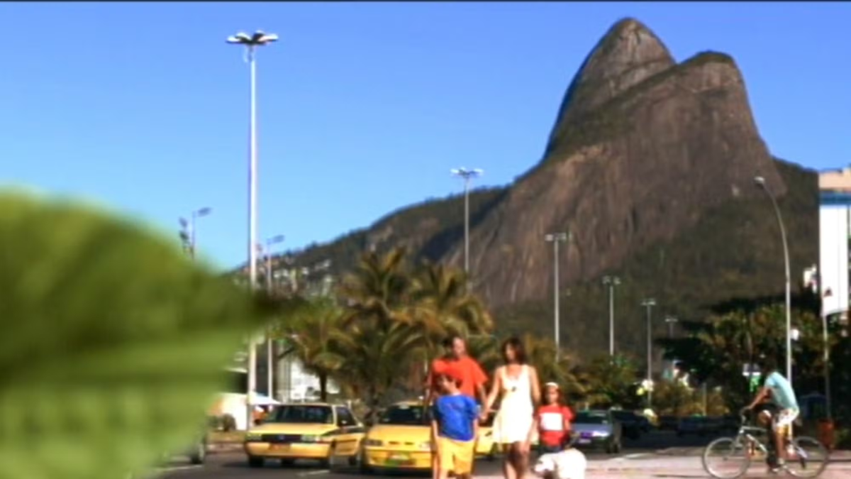 Abertura da novela Páginas da Vida