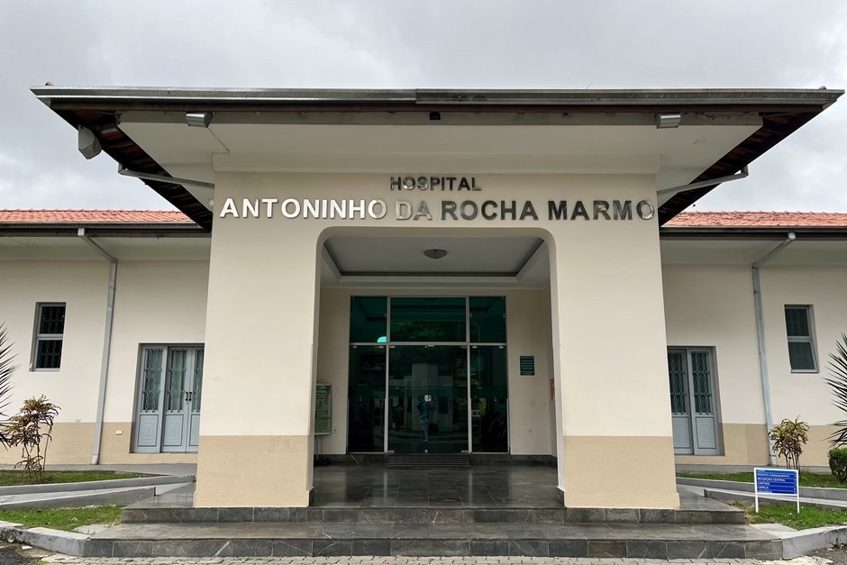 frente do hospital Antoninho Rocha Marmo em São José dos Campos