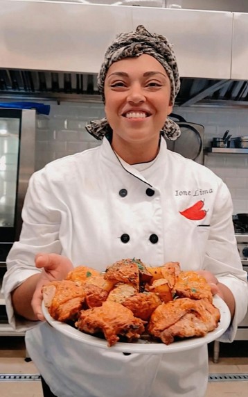 A chef Ione Lima