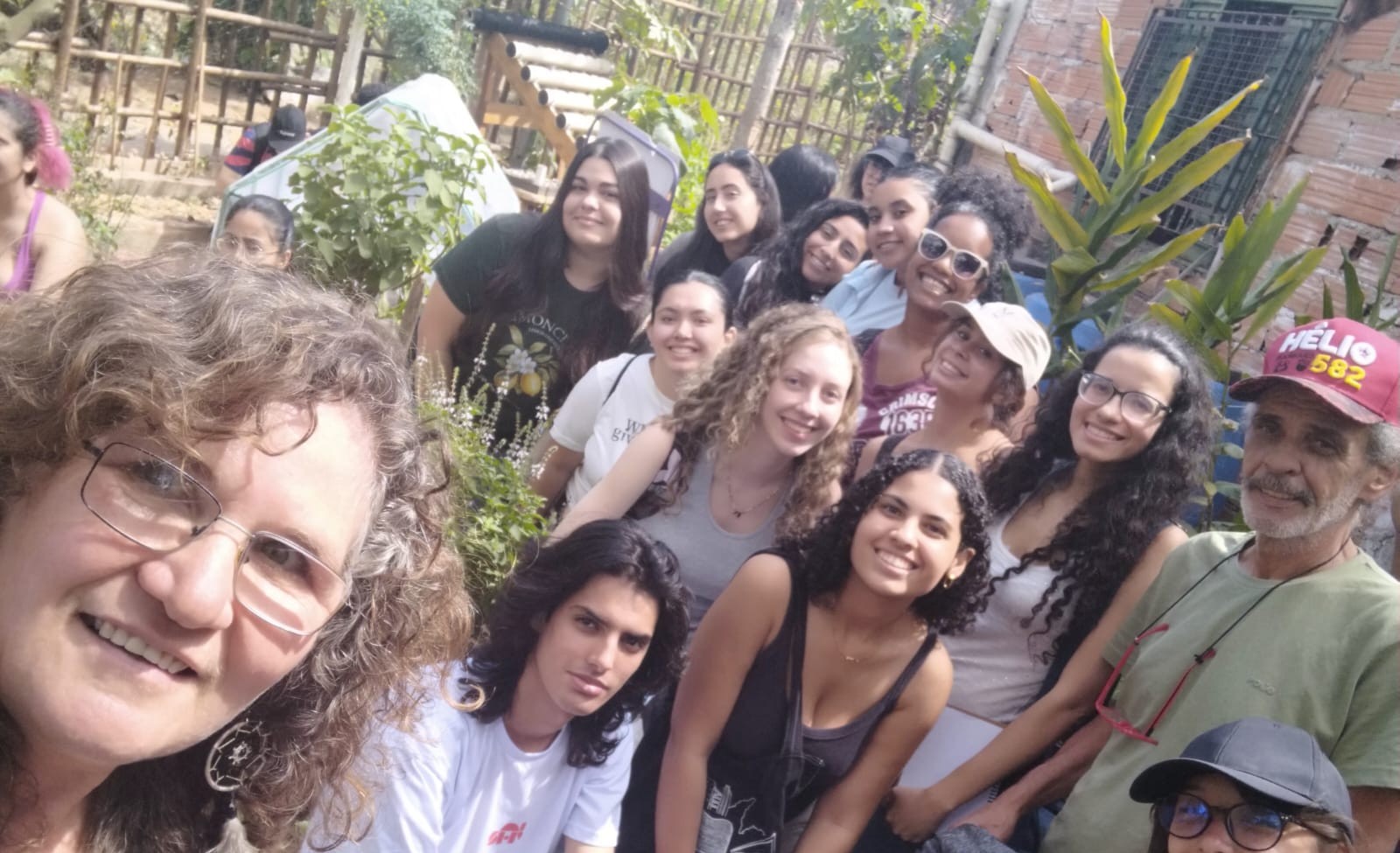 Horta recebe visitas de professores e estudantes de Pirituba - Foto: Arquivo pessoal