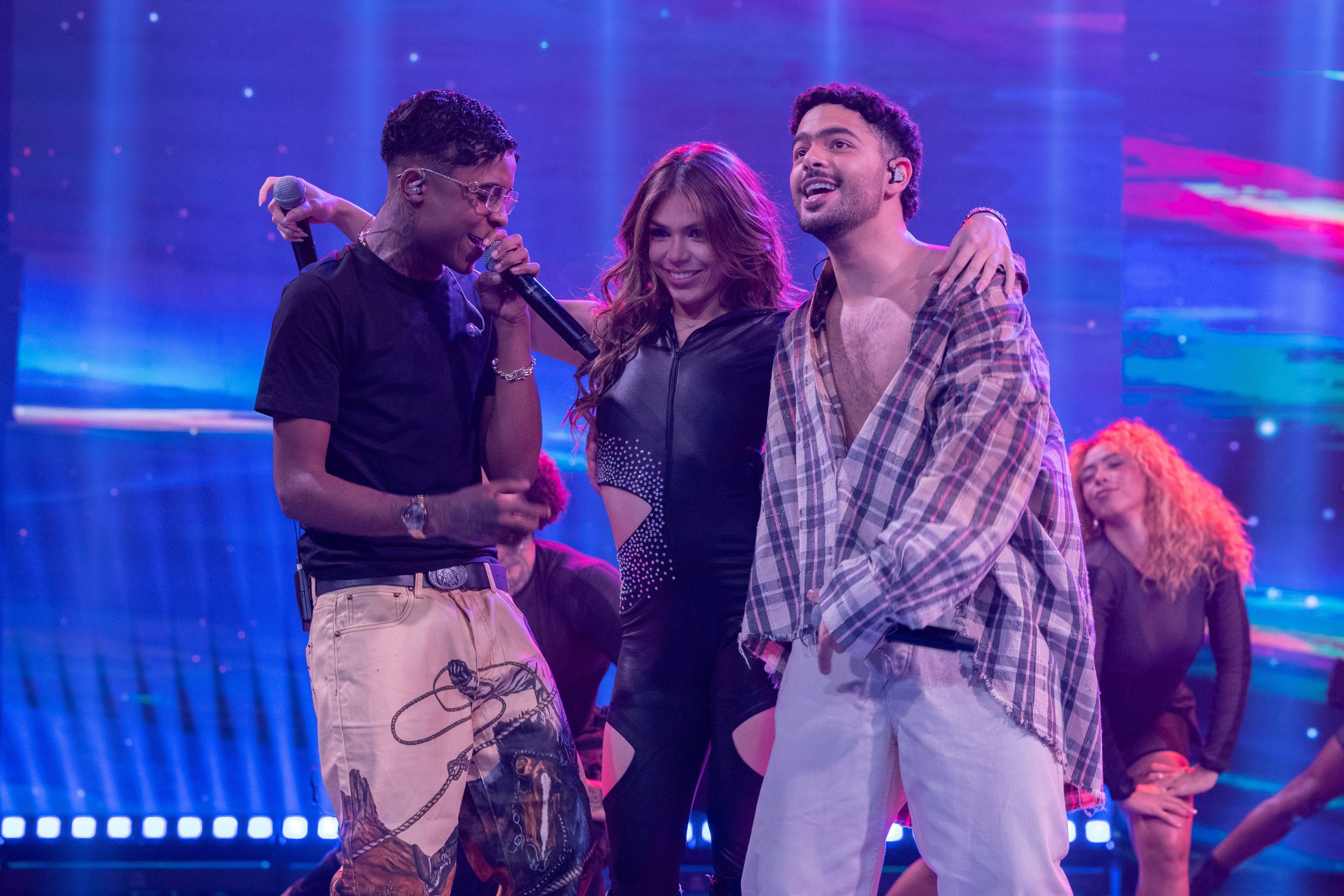 Mc Meno K, Melody e Pedro Sampaio animam público do Domingão com Huck cantando Jetski