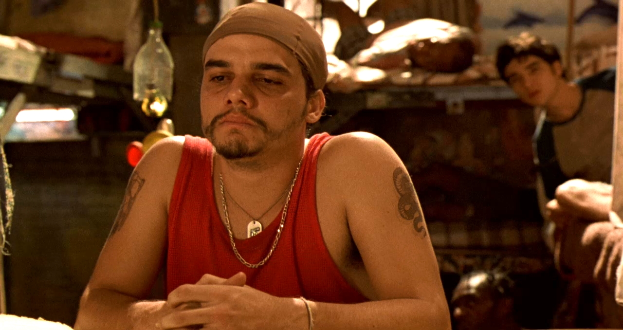 Wagner Moura interpreta o preso Zico em Carandiru