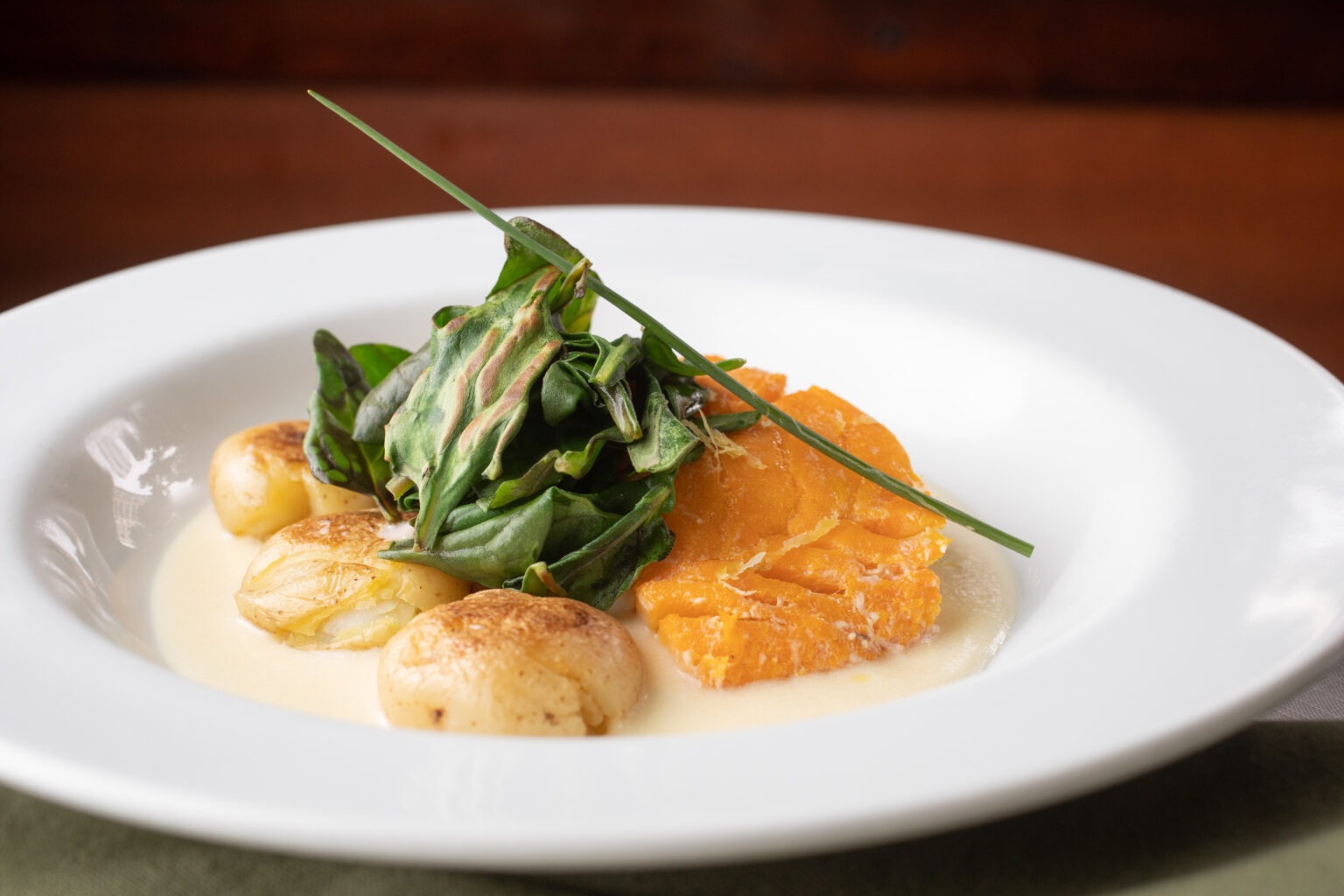 Menu especial de Páscoa do restaurante La Casserole