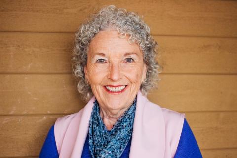 Pat Dunn fundou a ONG "Senior Women Living Together" no Canadá