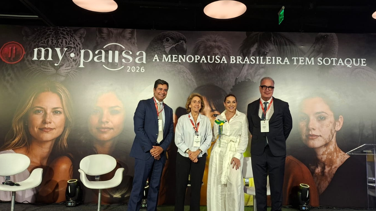 Ivaldo Silva, Lygia Pereira, Fabiane Berta e Paulo Roberto Ramacciotti, cirurgião vascular, da esquerda a direita