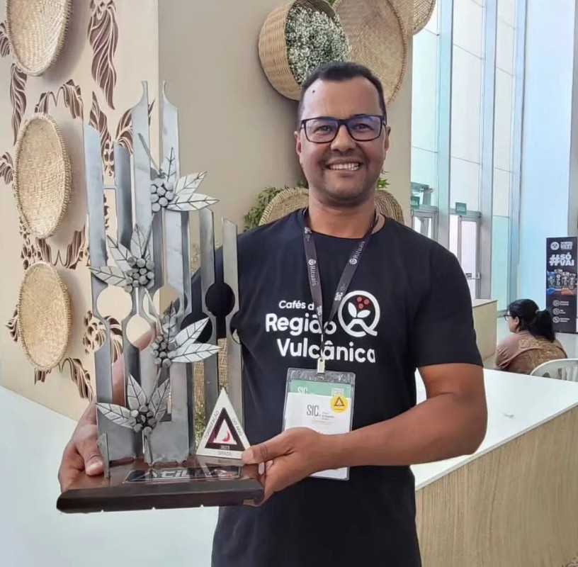 Ivan Santana produz cafés especiais reconhecidos nacionalmente
