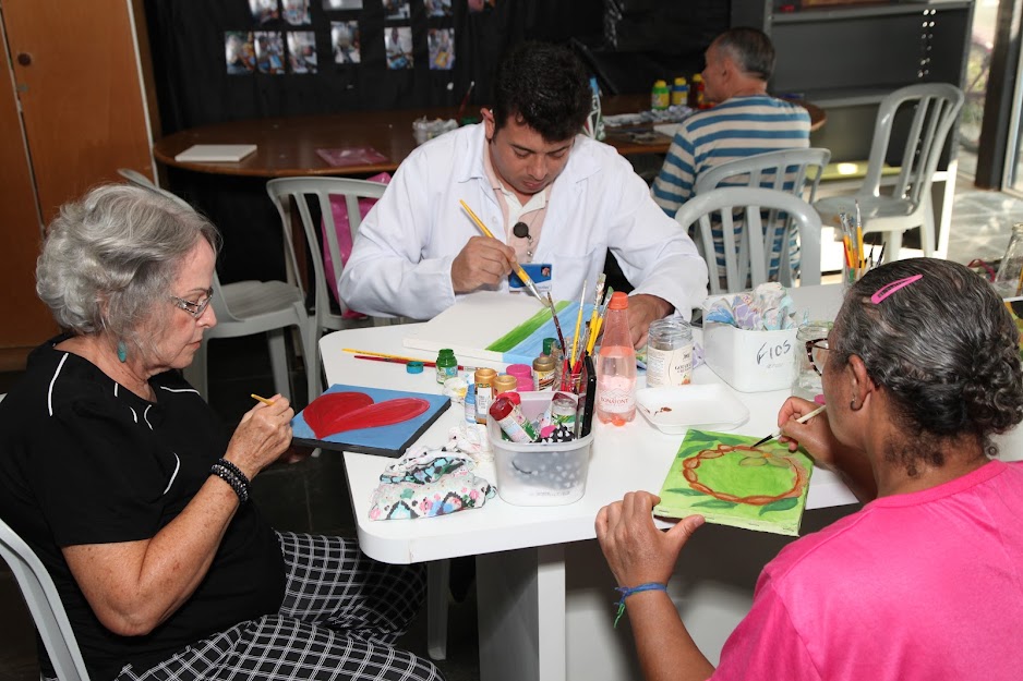 Arteterapias realizadas em grupo