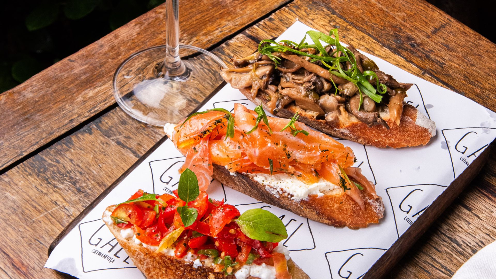 Trio de bruschettas - Restaurante Gael