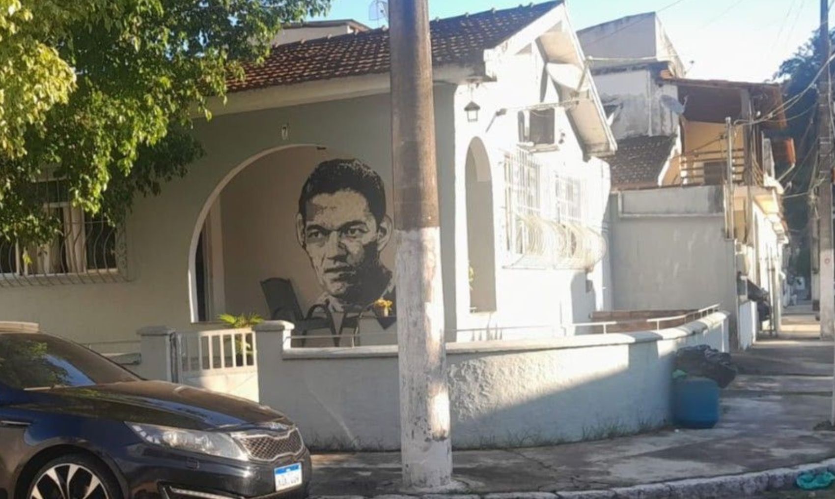 Fachada da casa do garrincha
