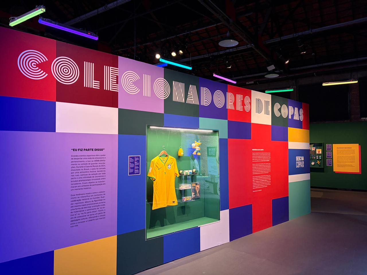 Exposição "Colecionadores de Copas", no Sesc Pompeia, em São Paulo