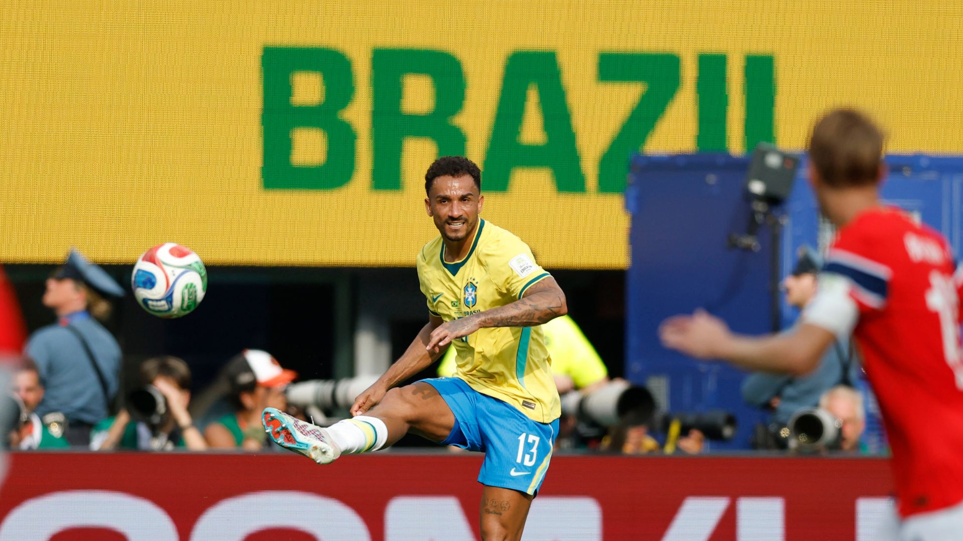 Danilo jogou três Copas (2018, 2022 e 2026) e terá 38 anos em 2030