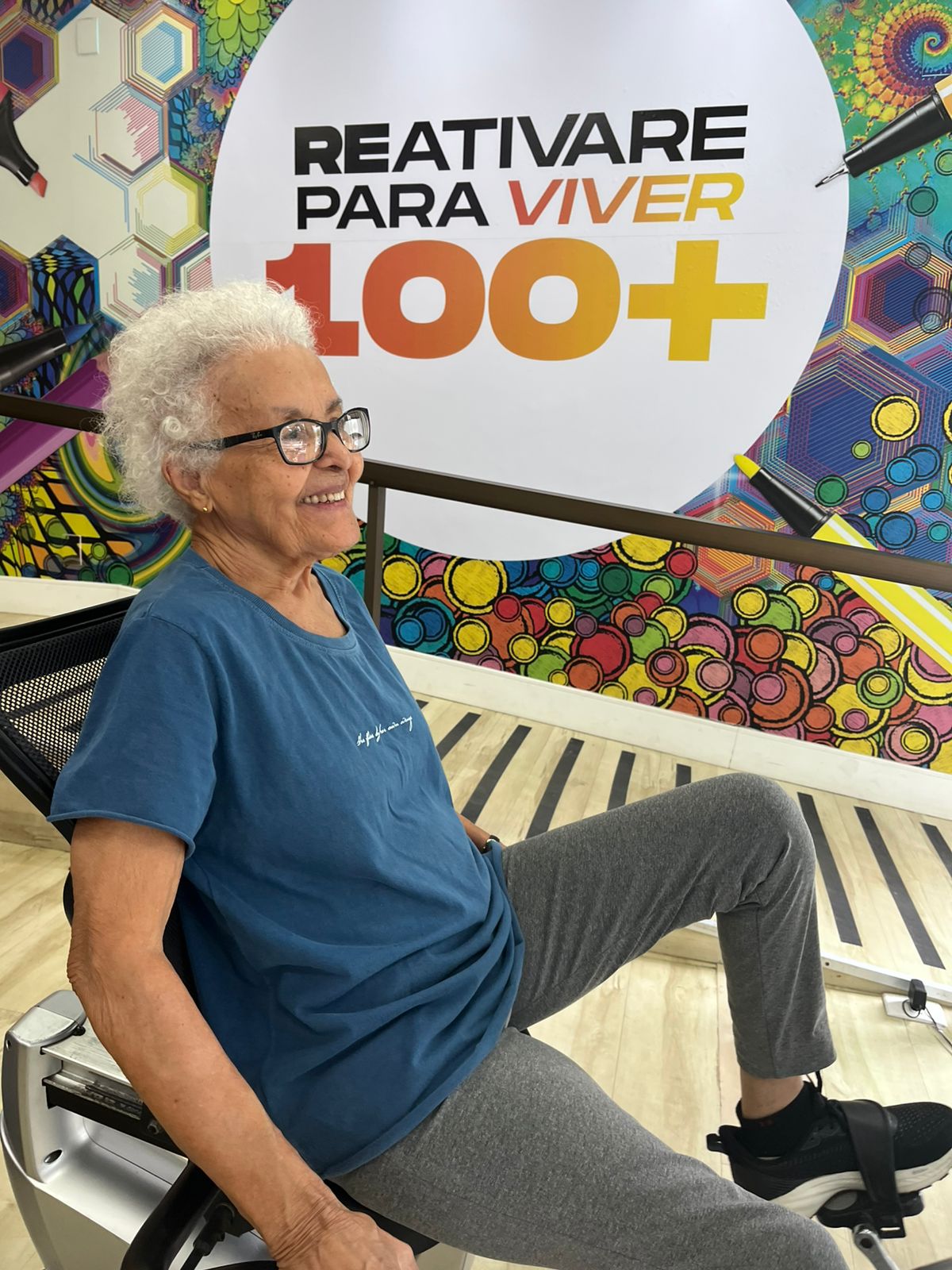 idosa malhando