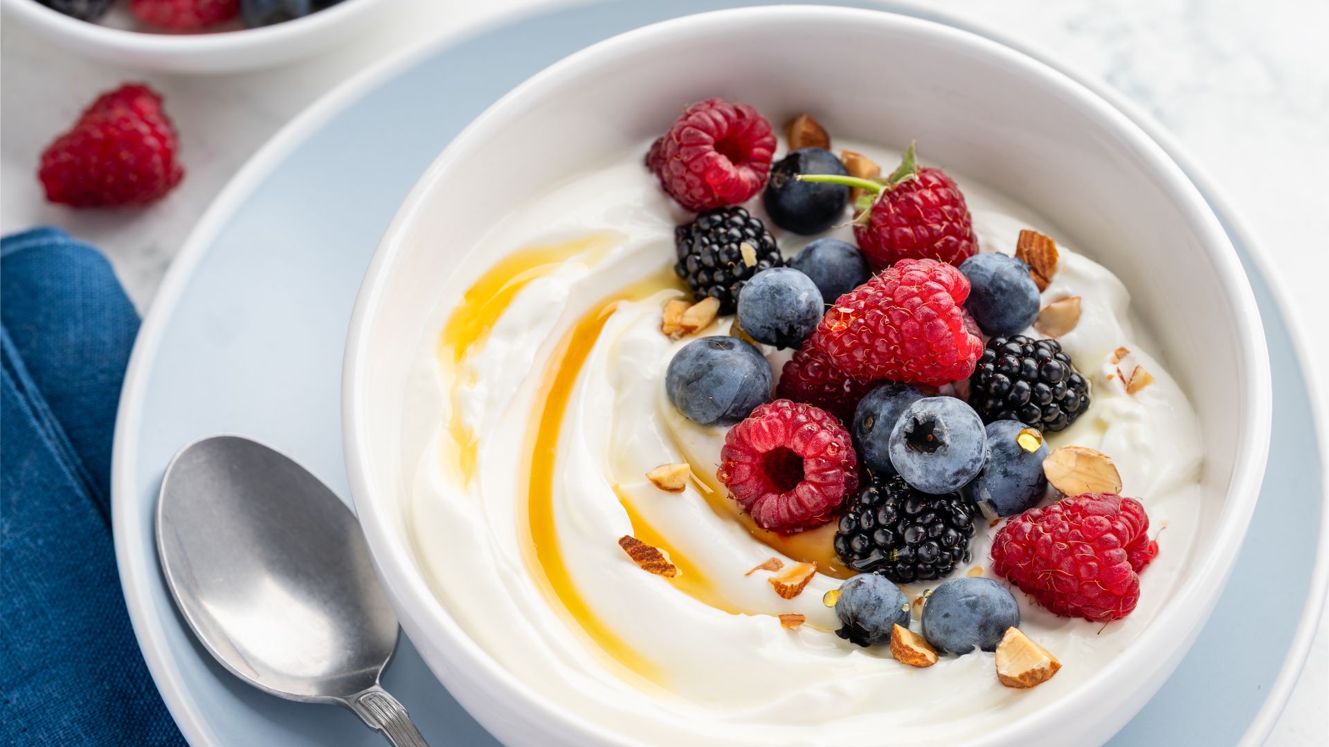 iogurte com frutas vermelhas