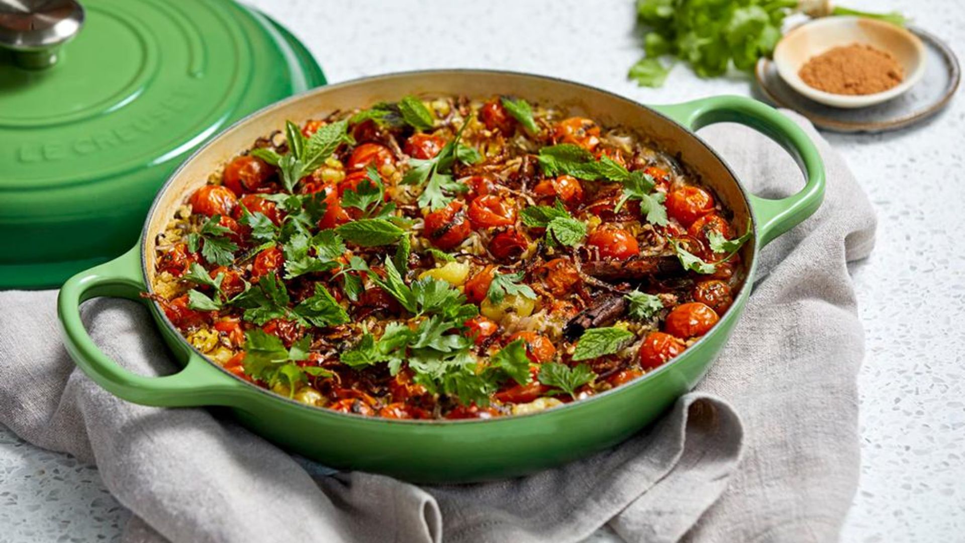 Koshari é um prato típico do Egito