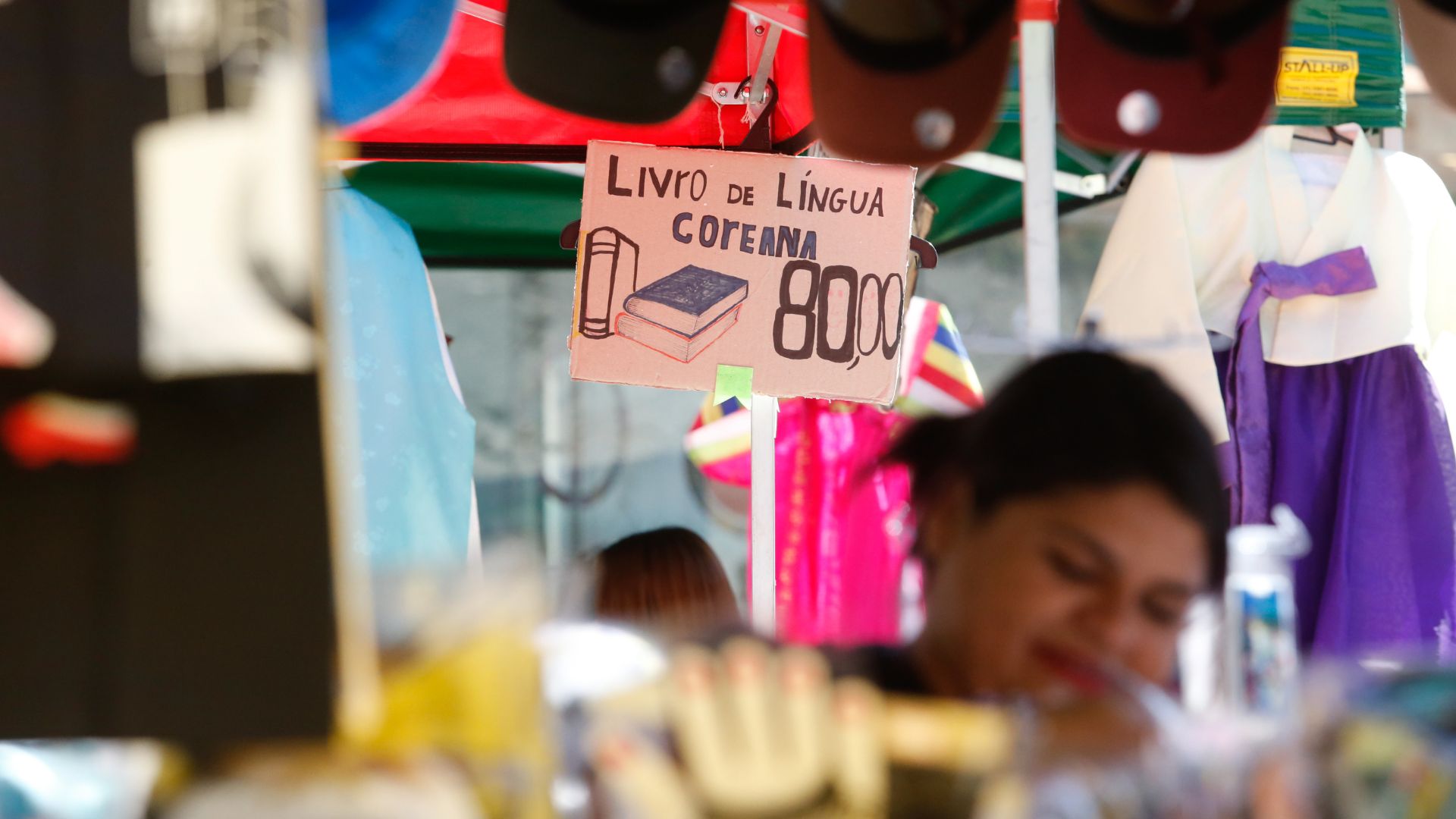 Curso de coreano é uma das opções para quem se interessa pela cultura do País