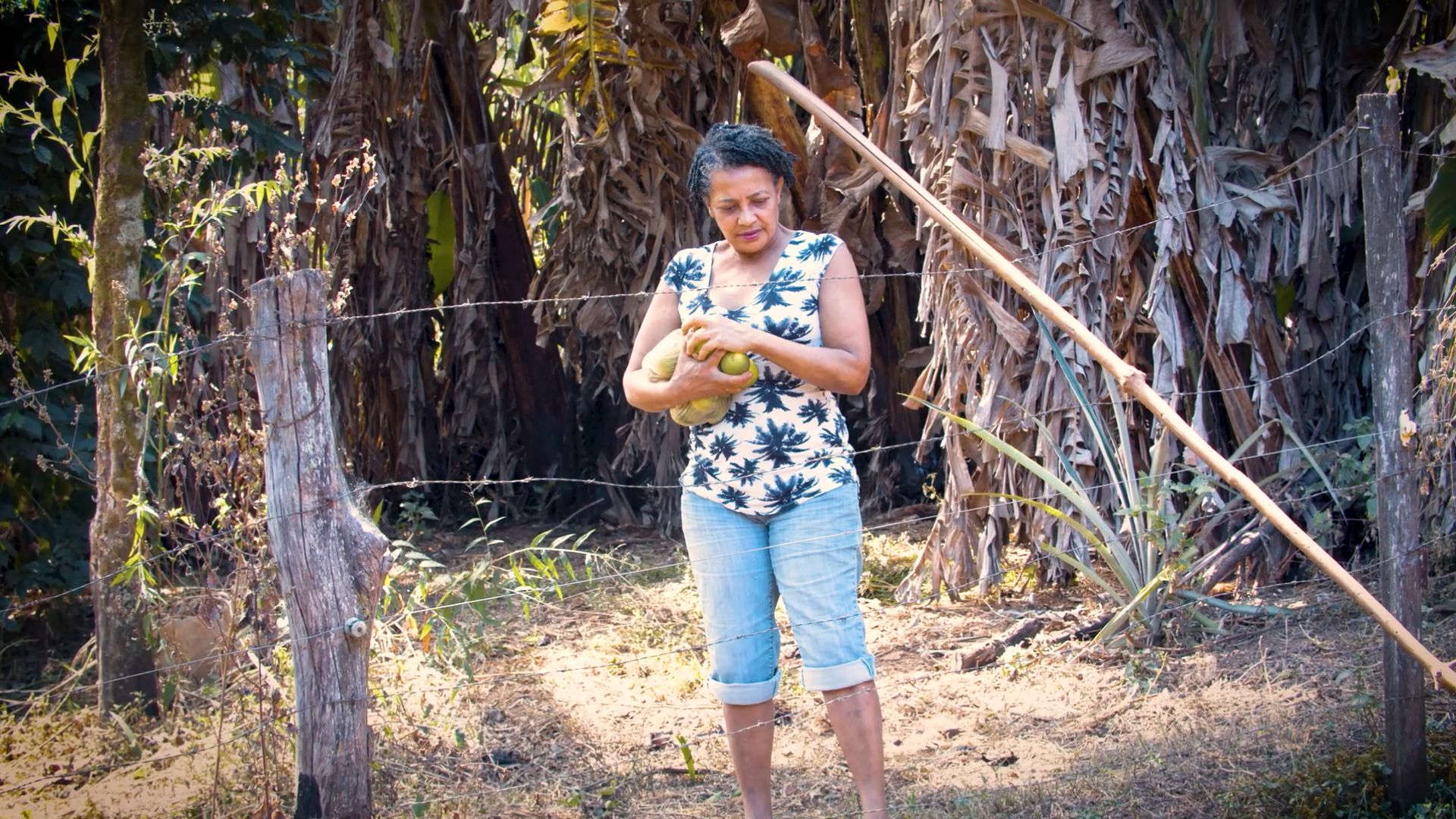 Eliane Carvalho viva na zona rural de Trindade, em Goiás