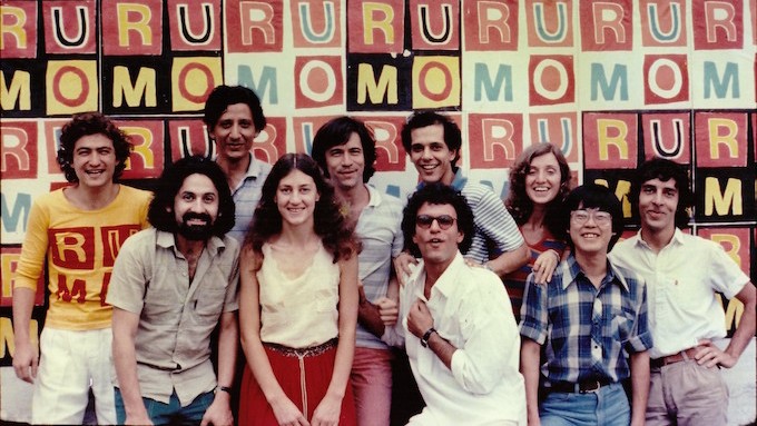 Os integrantes do Grupo Rumo reunidos na capa de um disco