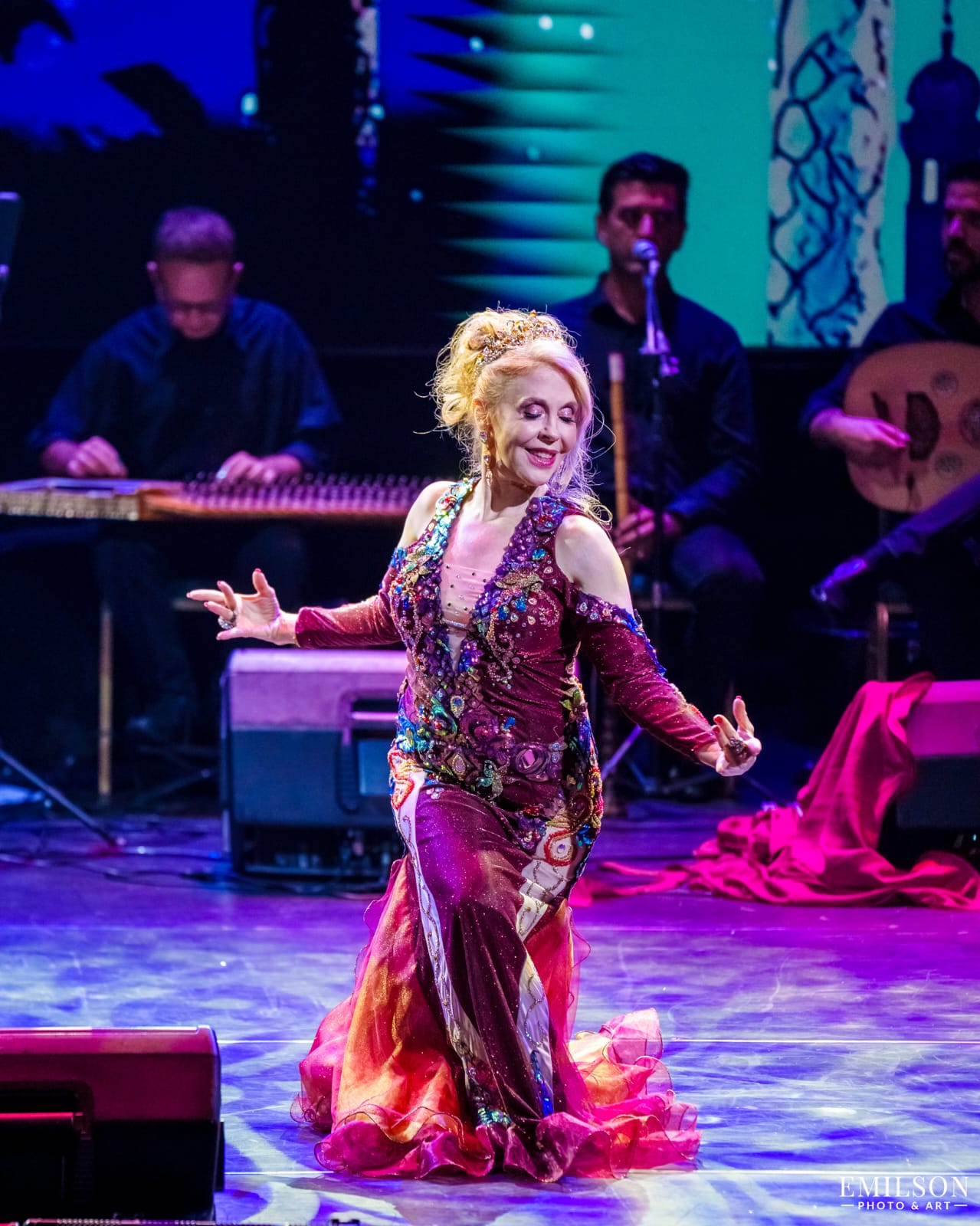 Shalimar Mattar diz que a dança exige movimentos, ritmo e expressão artística