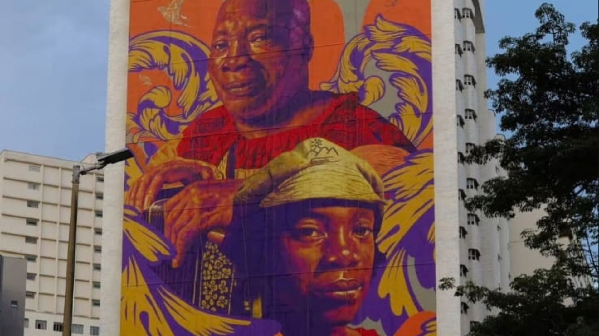 Mural em prédio em Belo Horizonte, do cantor Milton Nascimento