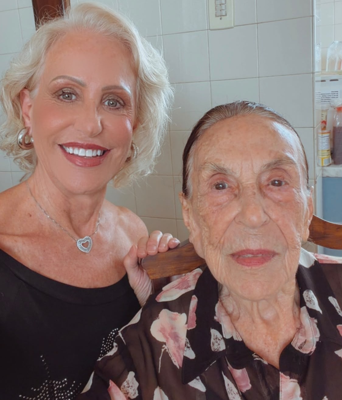 Matilde Alfaro e sua mãe, Maria Aparecida Figueiredo Alfaro