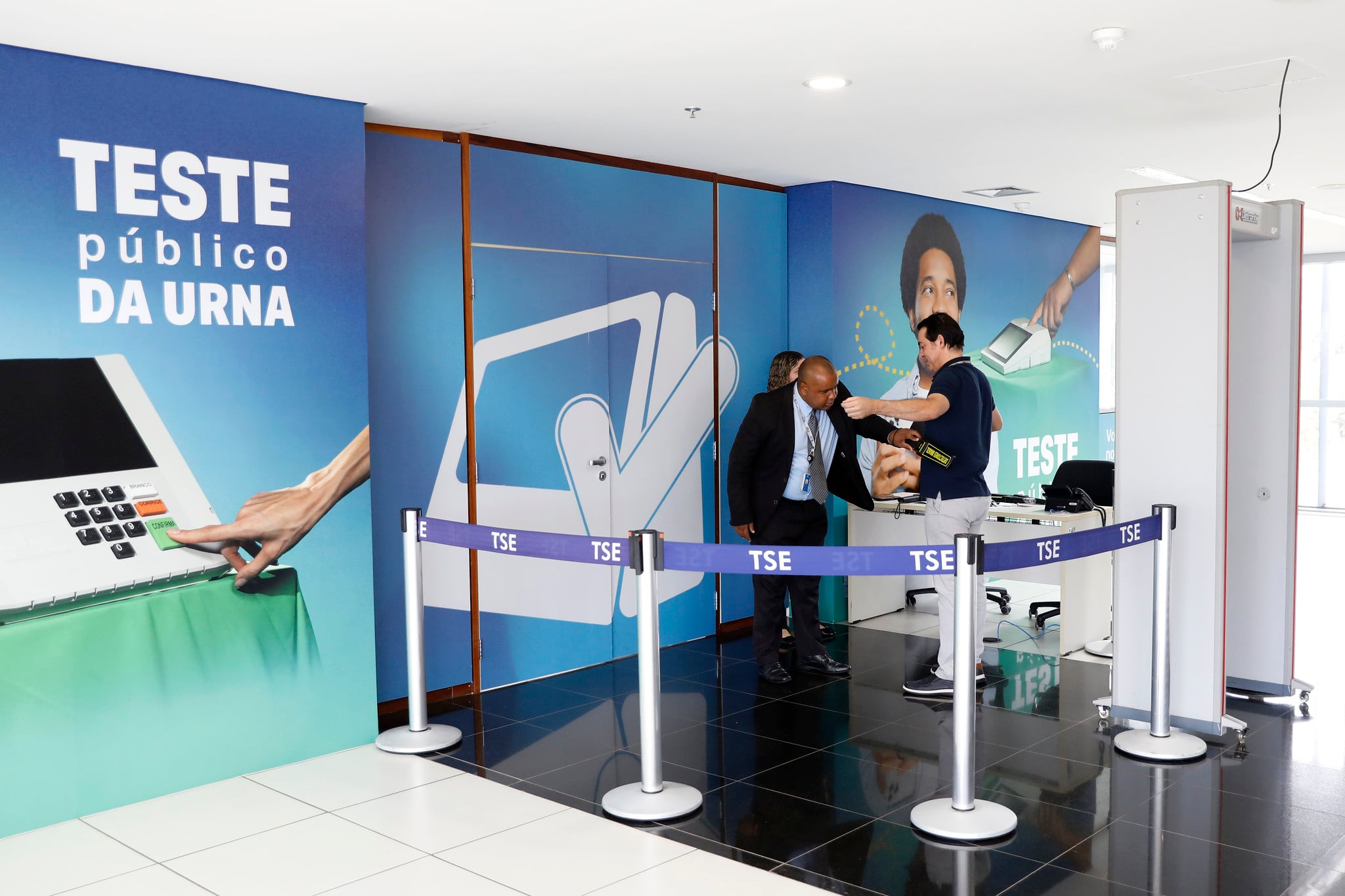 Fotos do Teste Público da Urna de 2025
